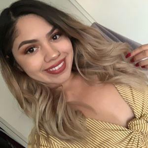 Meet your Posher, Jocelin